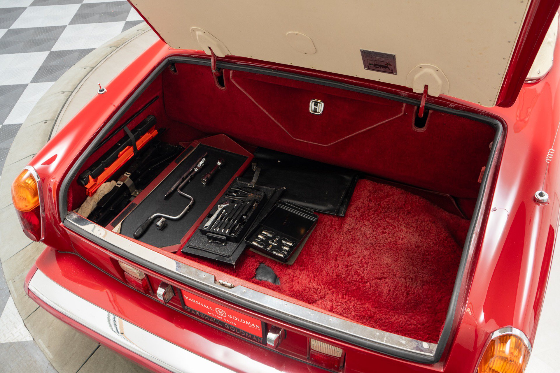 Used 1987 Rolls-Royce Corniche RWD image 18