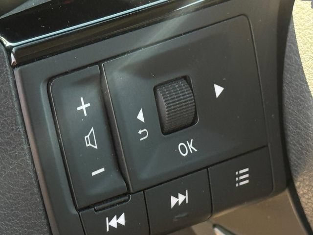 Certified 2023 Nissan Rogue SV AWD/4WD image 20