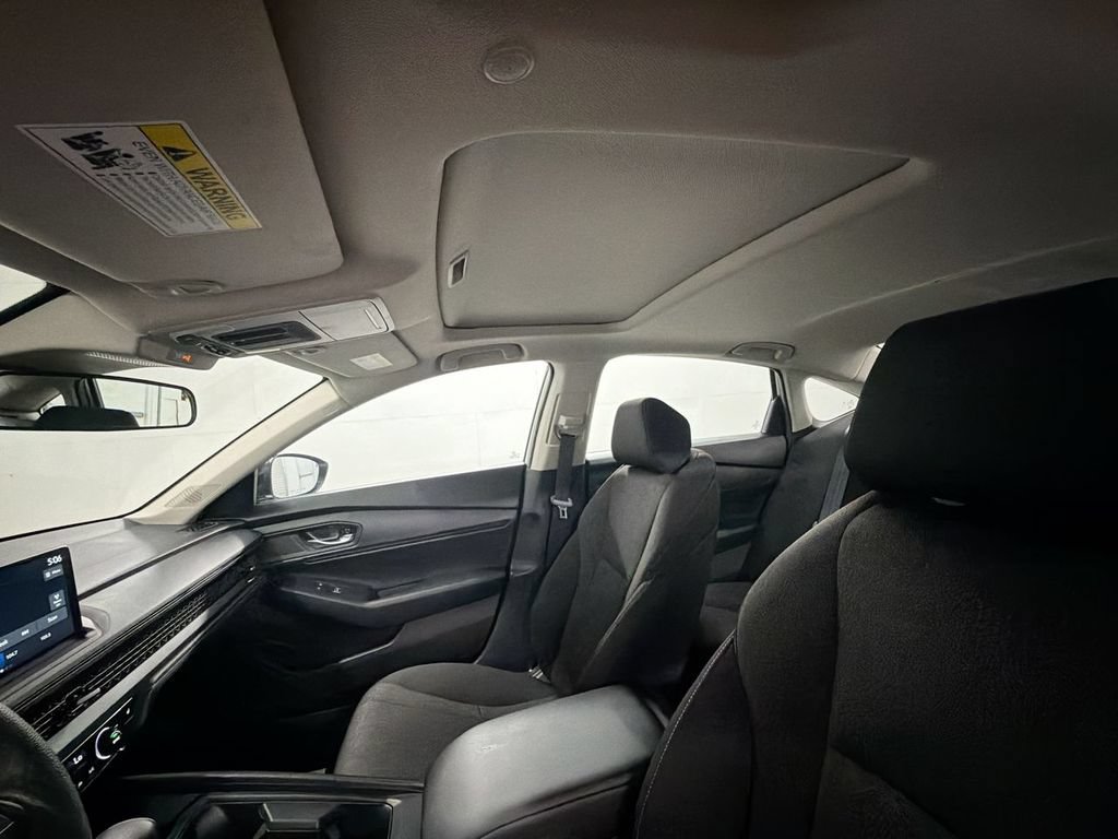 Certified 2026 Honda Accord SE image 18