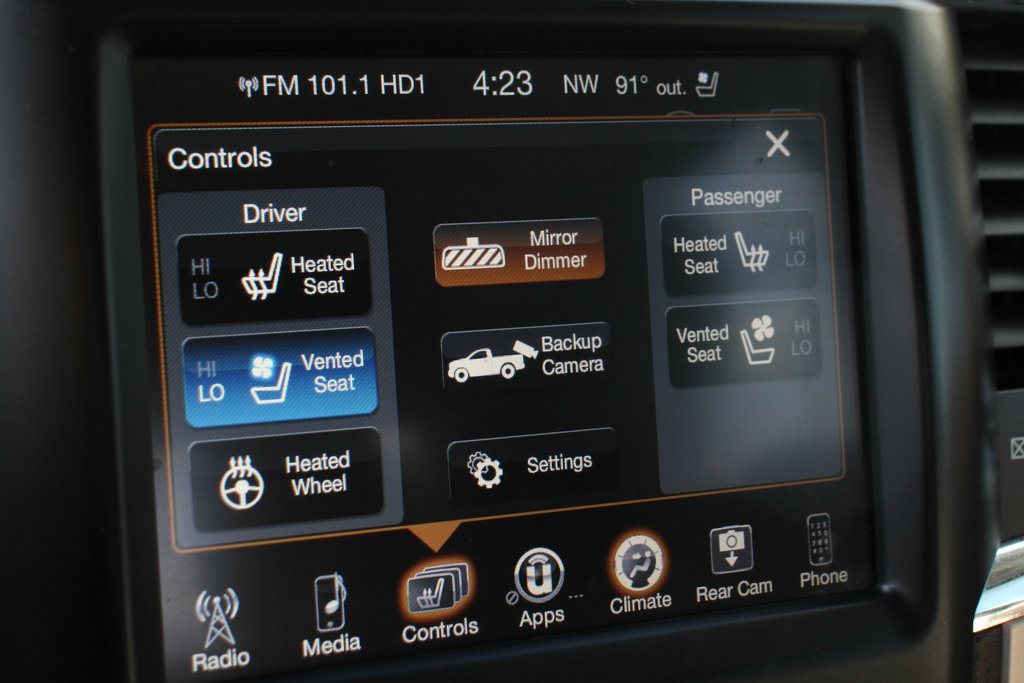 Used 2016 RAM 1500 Laramie Longhorn w/ Convenience Group image 29