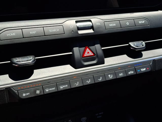 New 2026 Kia K4 FWD image 11