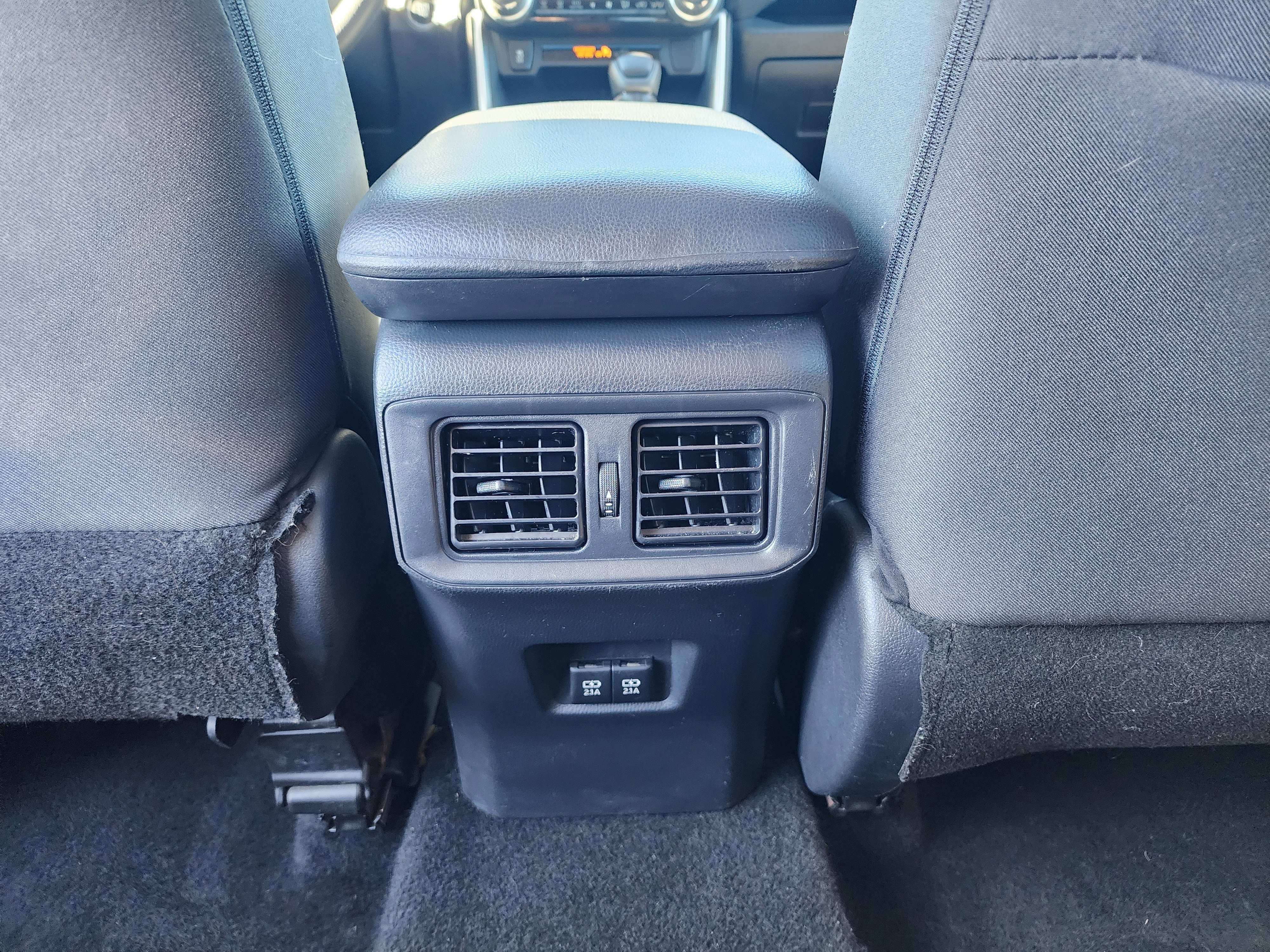 Used 2019 Toyota RAV4 XLE image 17