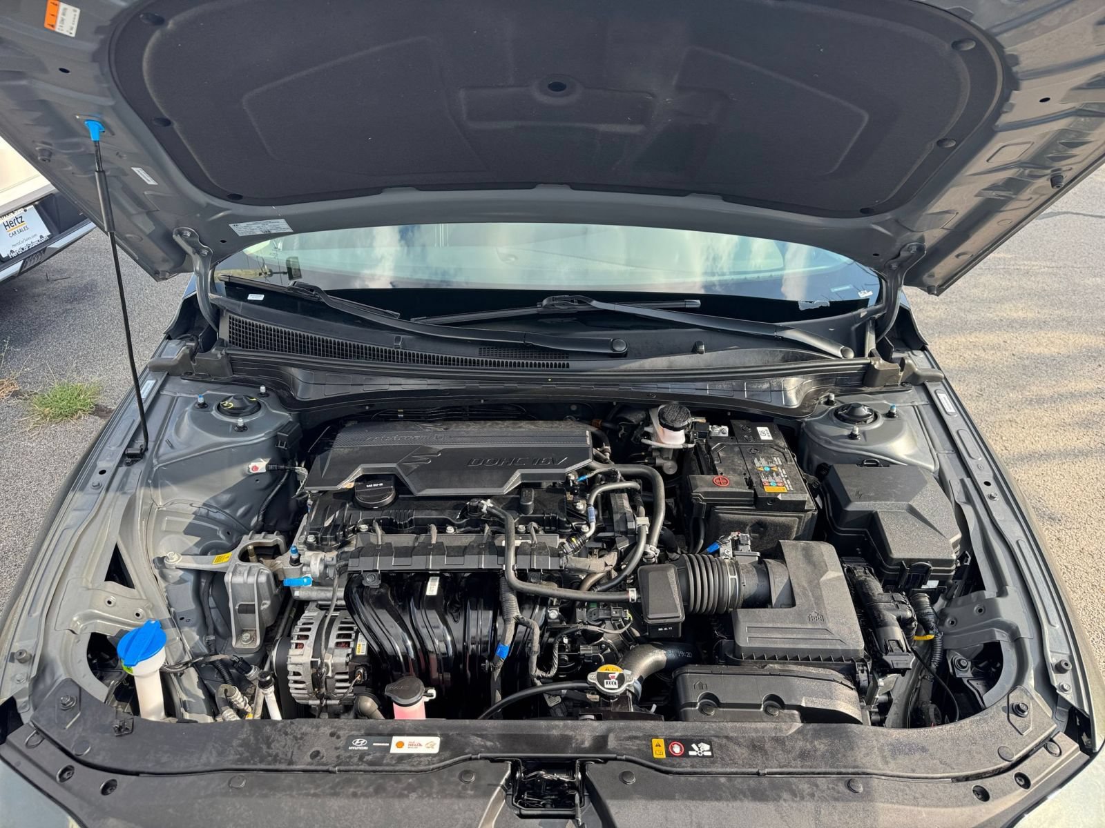 Used 2025 Hyundai Elantra SEL FWD image 32
