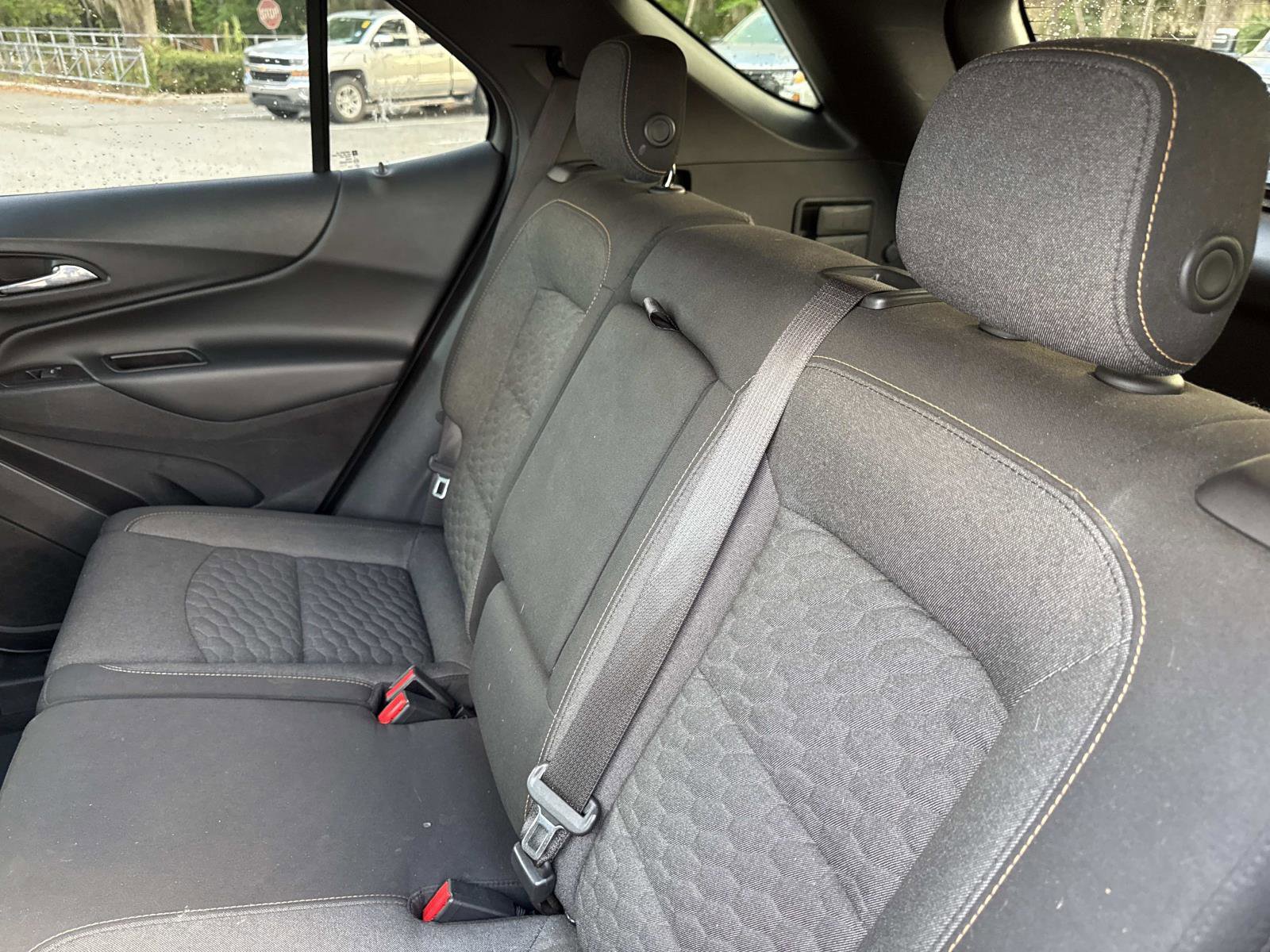 Used 2018 Chevrolet Equinox LT image 11