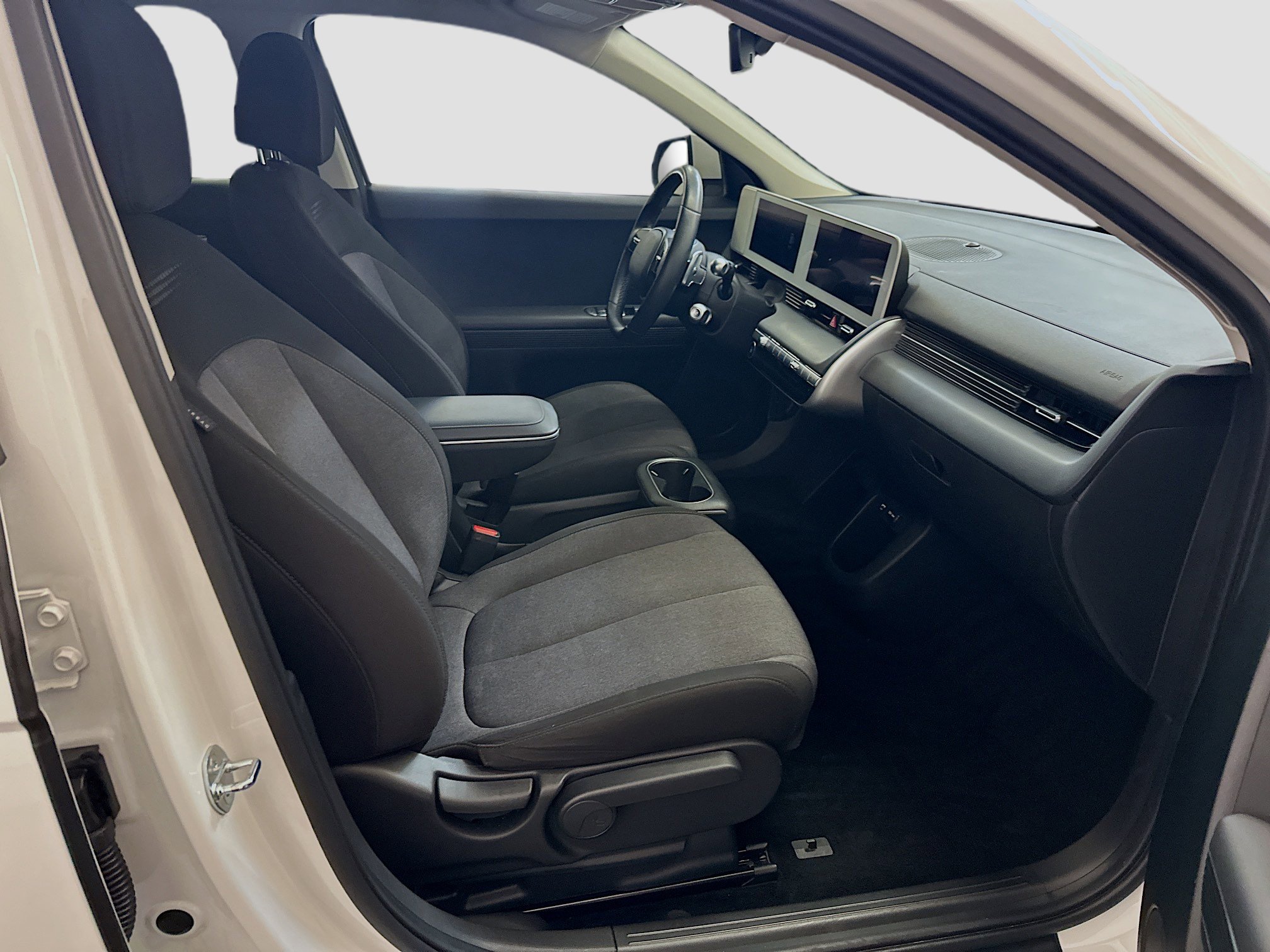 Used 2024 Hyundai Ioniq 5 SEL image 33