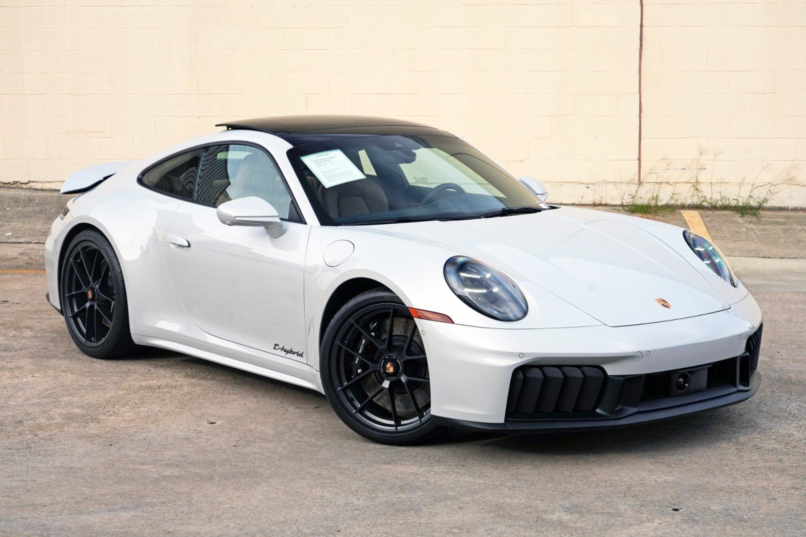 Used 2025 Porsche 911 Carrera GTS RWD image 55