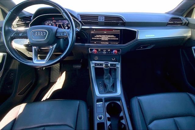 Used 2023 Audi Q3 2.0T Premium w/ Convenience Package image 15