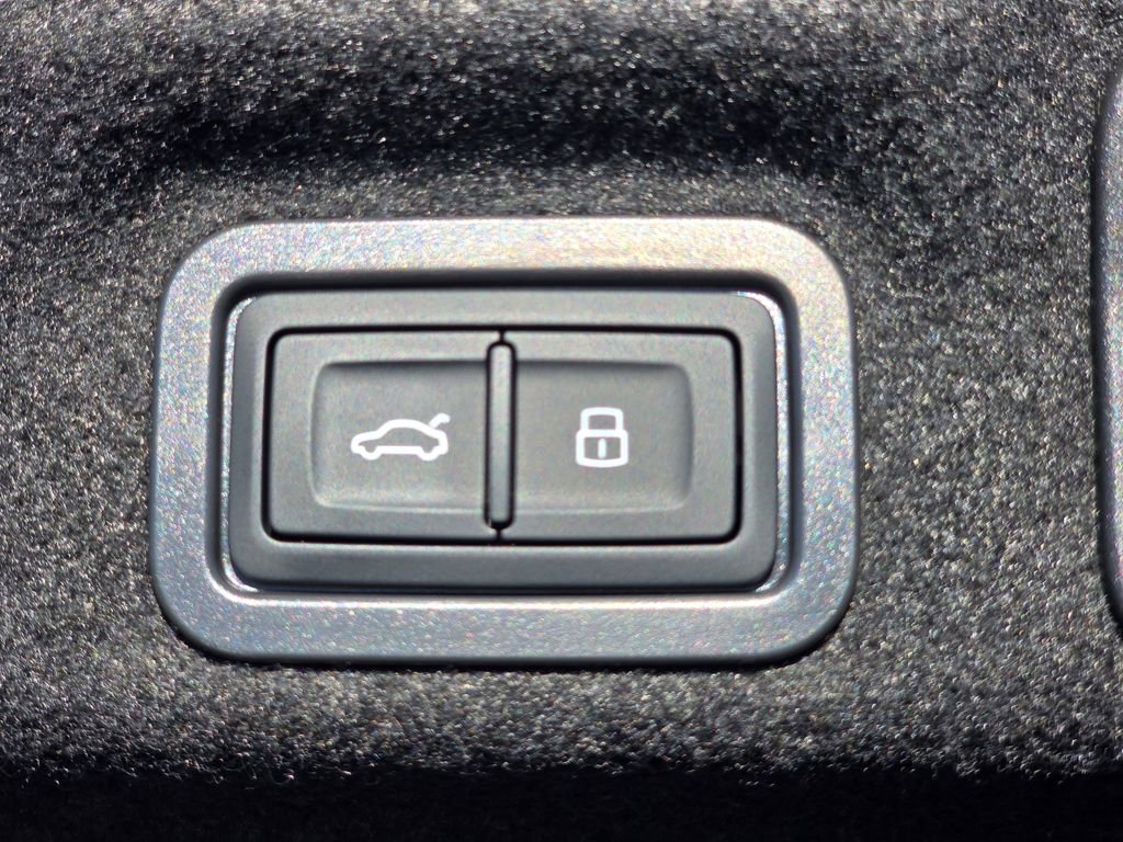 New 2026 Audi A6 Premium Plus image 16