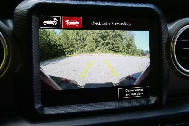 Used 2021 Jeep Wrangler Unlimited Rubicon AWD/4WD image 17