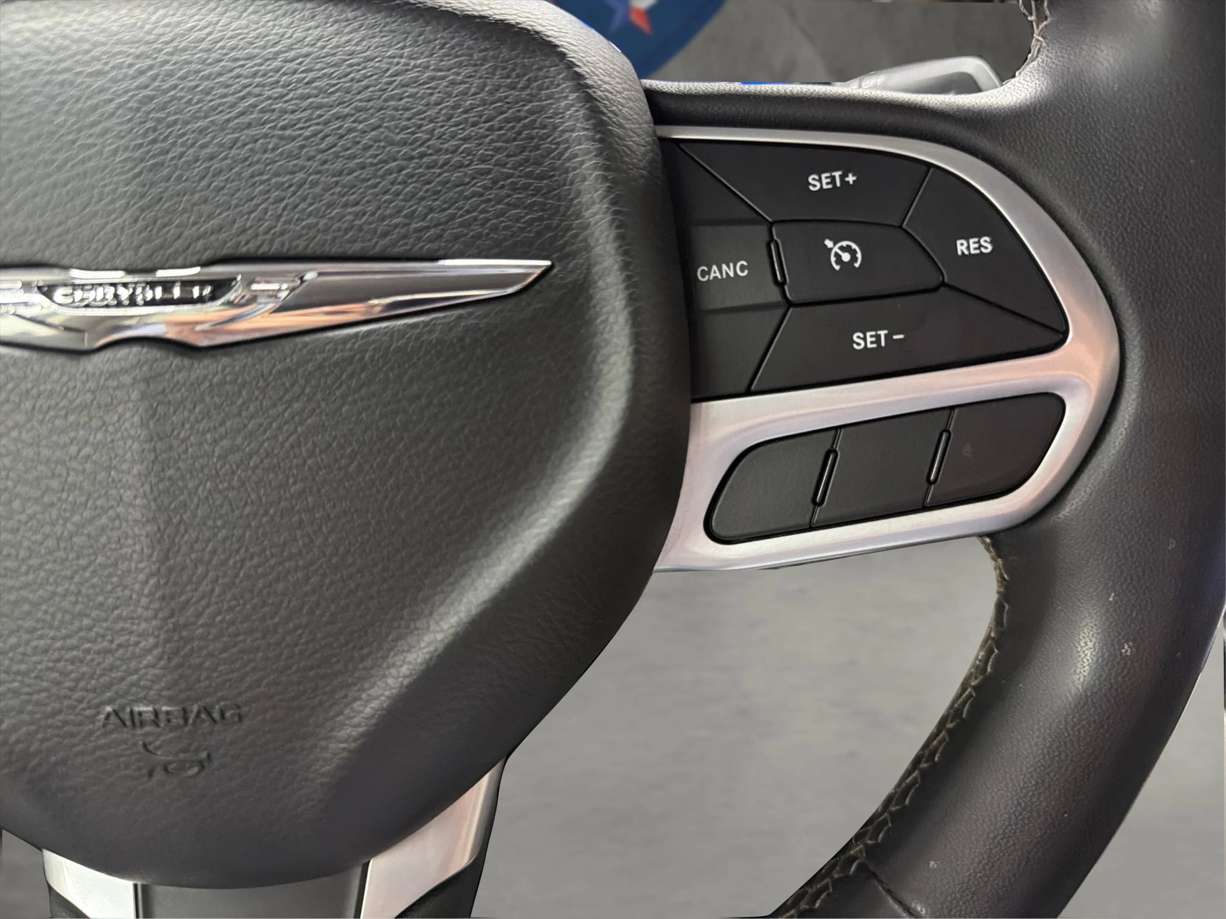 Used 2023 Chrysler Voyager LX FWD image 24