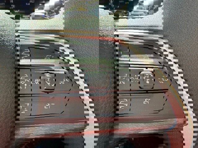 New 2025 Jeep Grand Cherokee L Limited w/ Luxury Tech Group II image 15