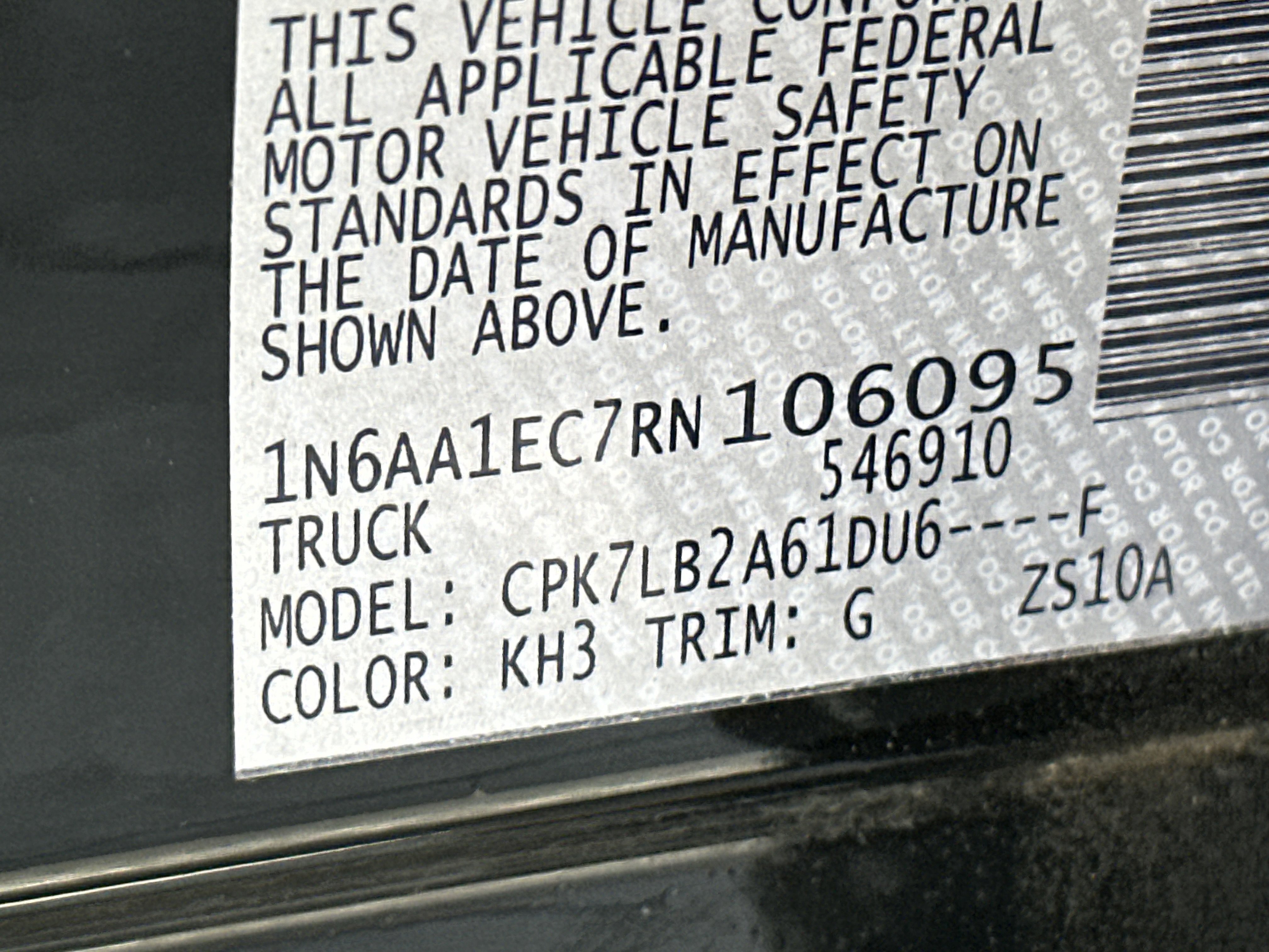Used 2024 Nissan Titan SV w/ Accessory Utility Package AWD/4WD image 30