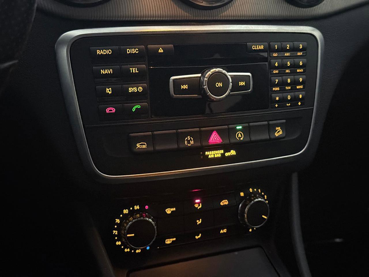 Used 2015 Mercedes-Benz GLA 250 4MATIC image 32