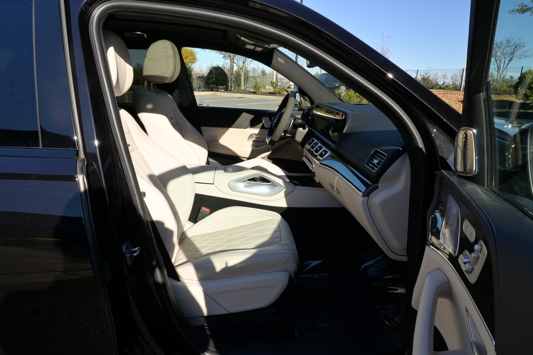 Used 2025 Mercedes-Benz GLS 63 AMG 4MATIC image 58