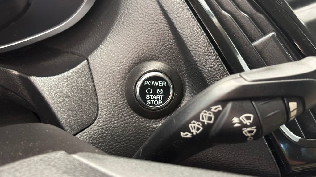 Used 2014 Ford Focus Electric Hatchback FWD image 35
