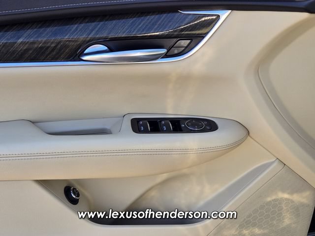 Used 2019 Cadillac XT5 FWD image 19