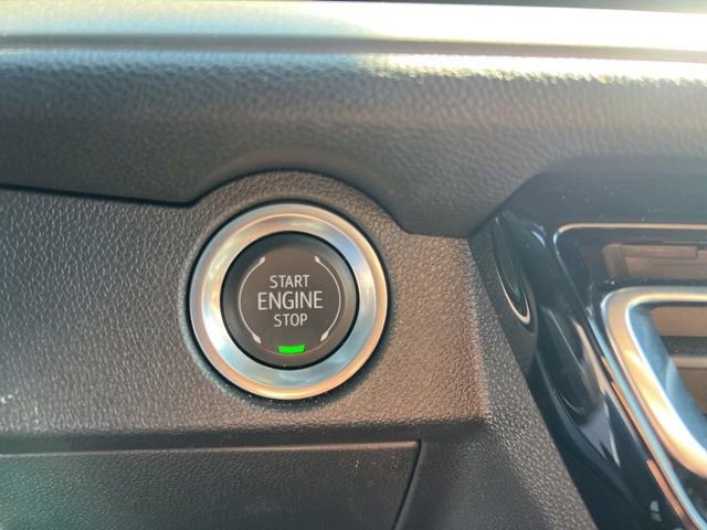 Used 2025 Chevrolet Traverse LT AWD/4WD image 19