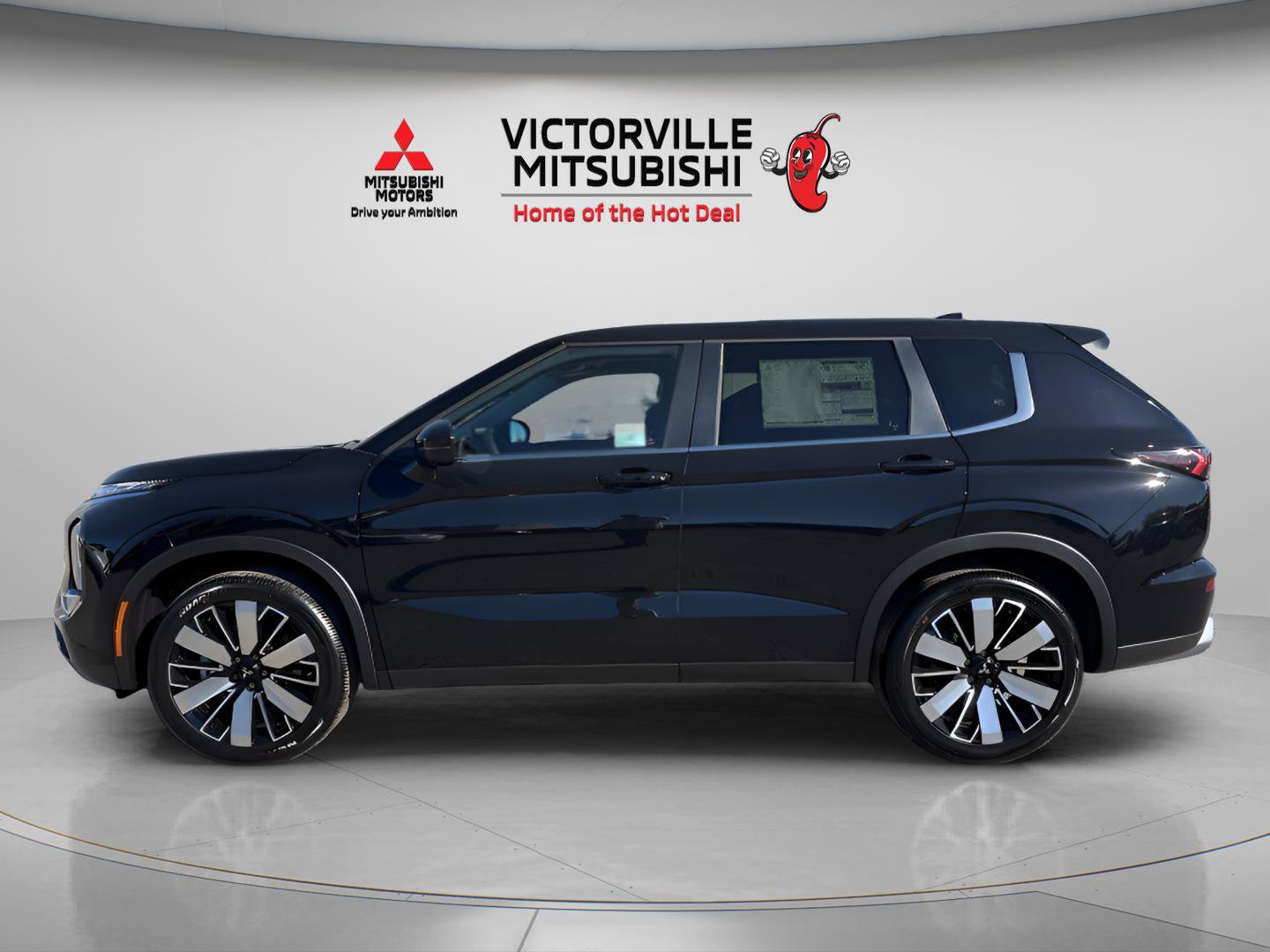 New 2026 Mitsubishi Outlander SE FWD image 6