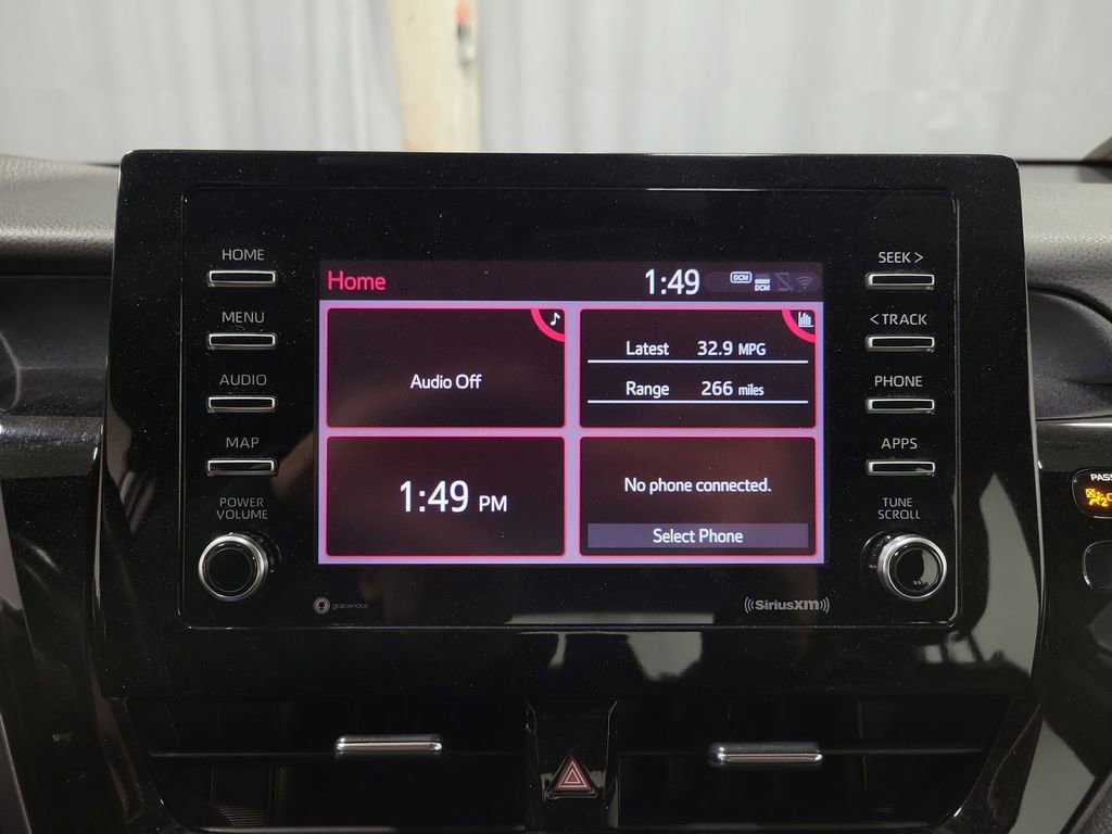 Used 2021 Toyota Camry SE FWD image 18