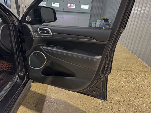 Used 2015 Jeep Grand Cherokee SRT w/ Trailer Tow Group IV image 23