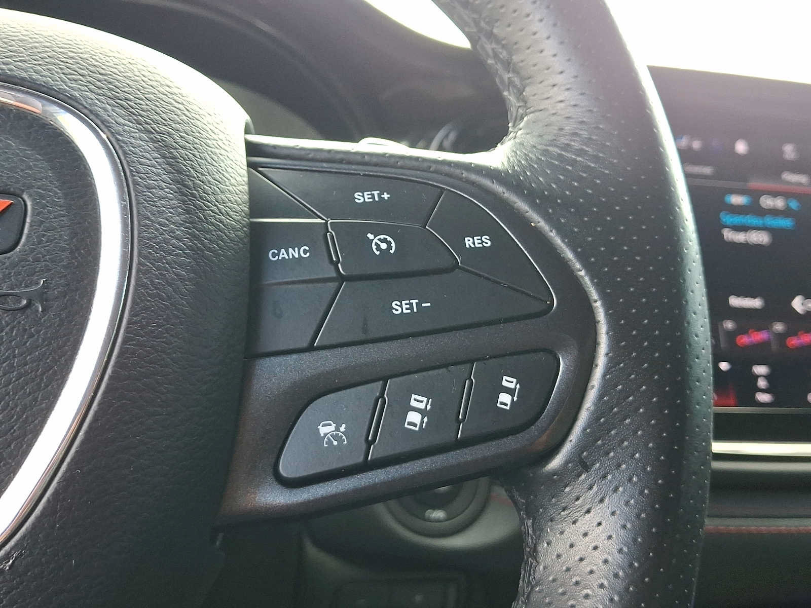 Used 2022 Dodge Durango R/T AWD/4WD image 23