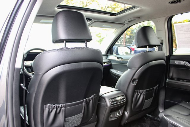 Used 2024 Hyundai Palisade Limited image 37