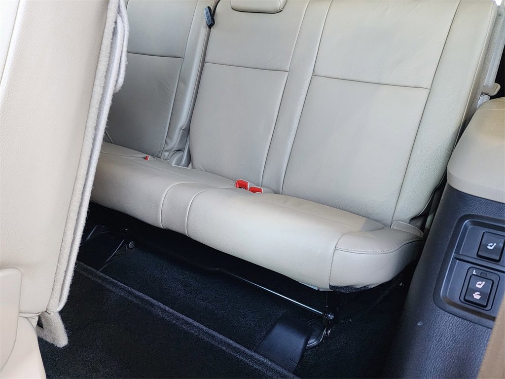 Used 2016 Toyota Sequoia SR5 image 13