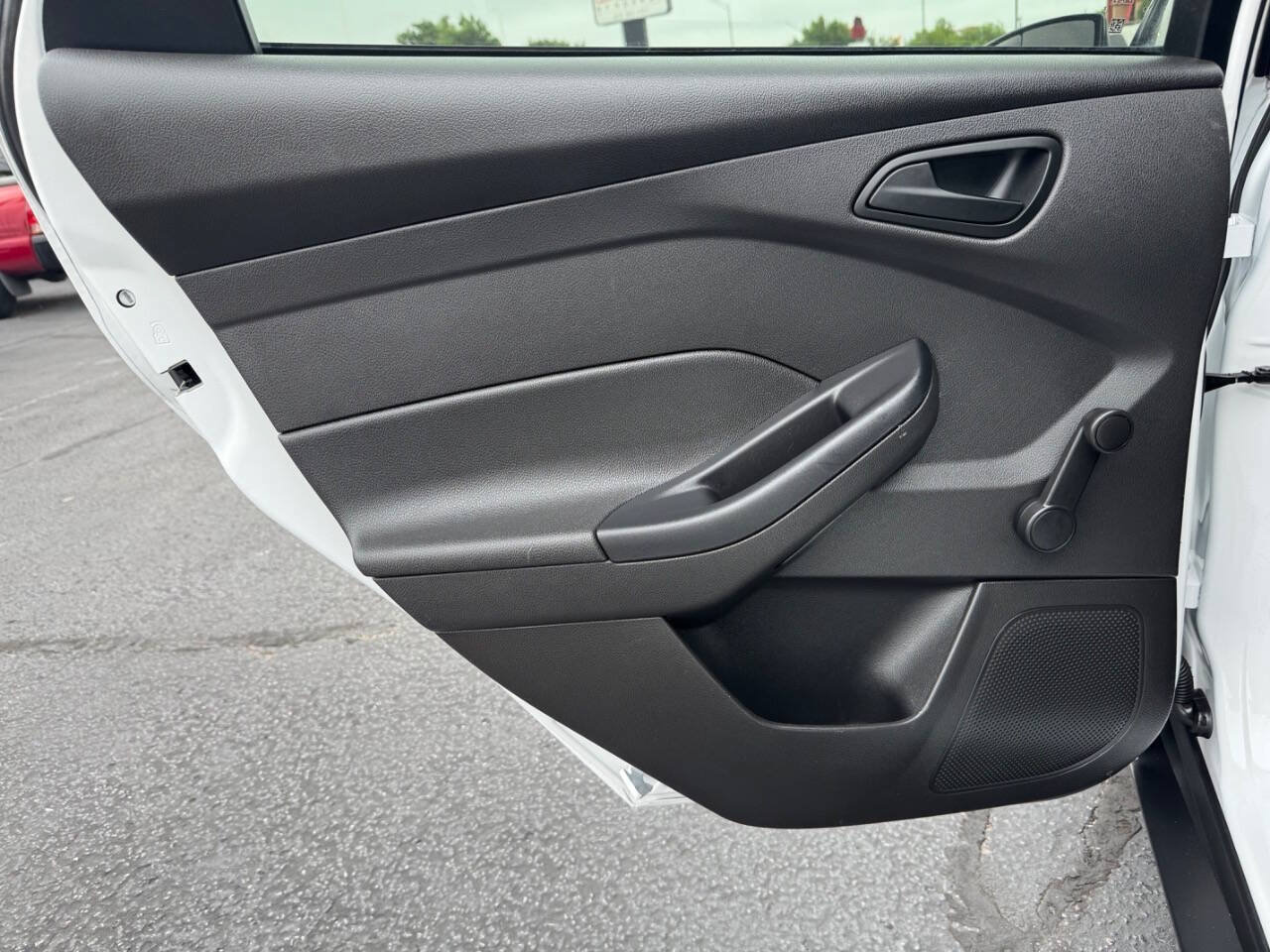 Used 2015 Ford Focus S FWD image 17