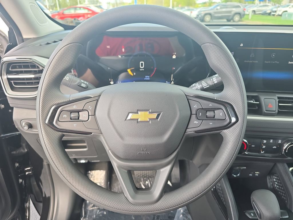 New 2026 Chevrolet TrailBlazer LS w/ LS Convenience Package FWD image 18