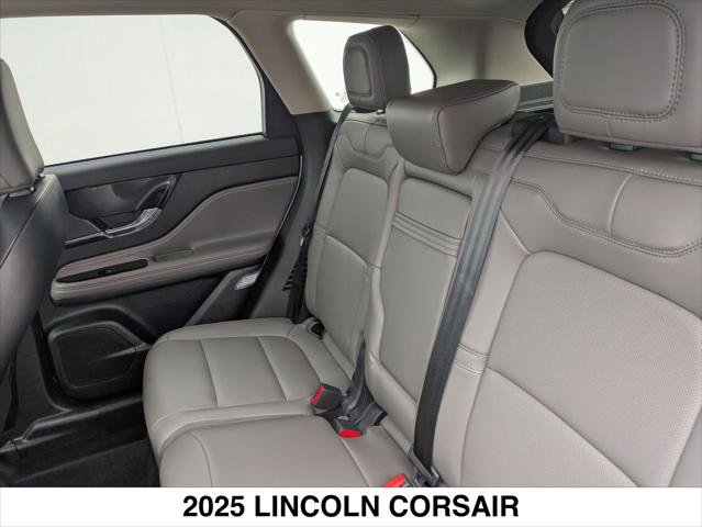 New 2025 Lincoln Corsair FWD w/ Equipment Group 101A image 13