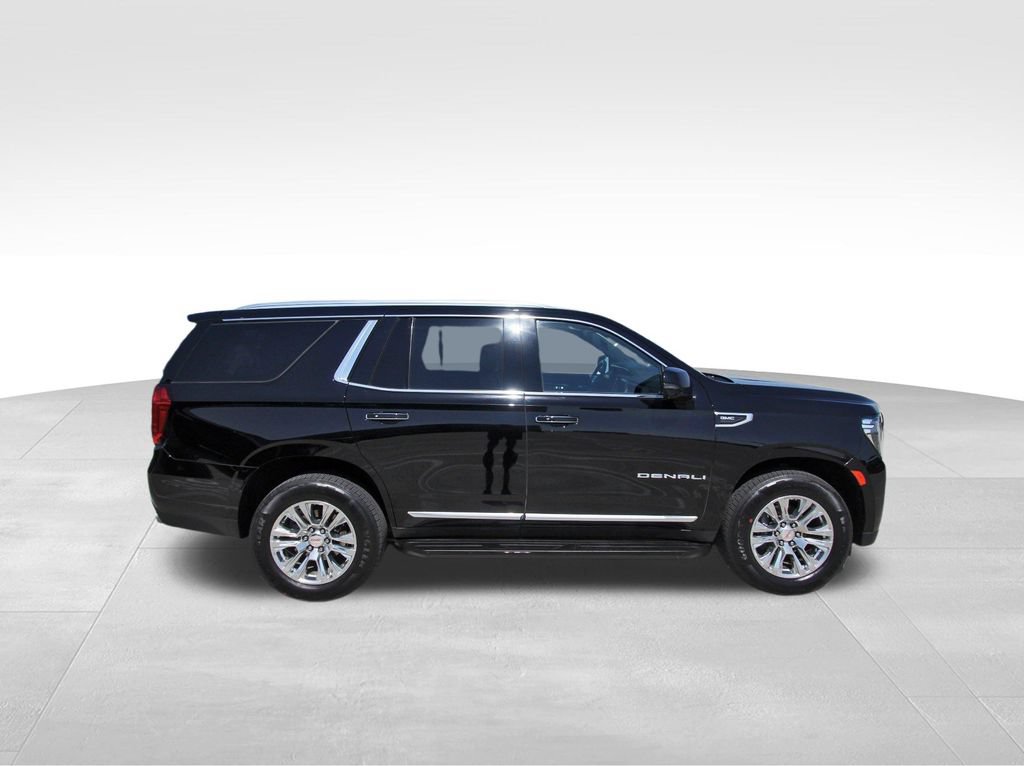Used 2024 GMC Yukon Denali RWD image 5
