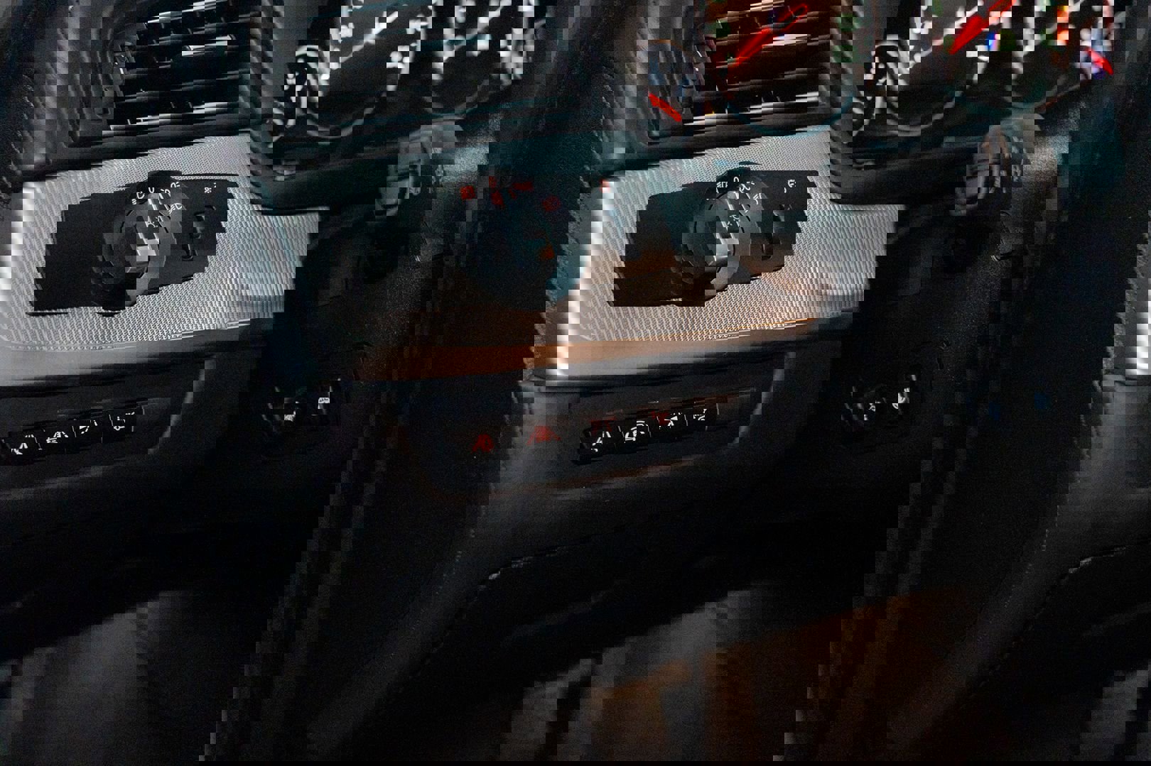 Used 2016 BMW M5 image 20