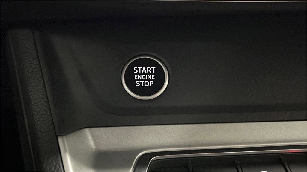 Used 2024 Audi Q3 2.0T Premium w/ Convenience Package AWD/4WD image 34