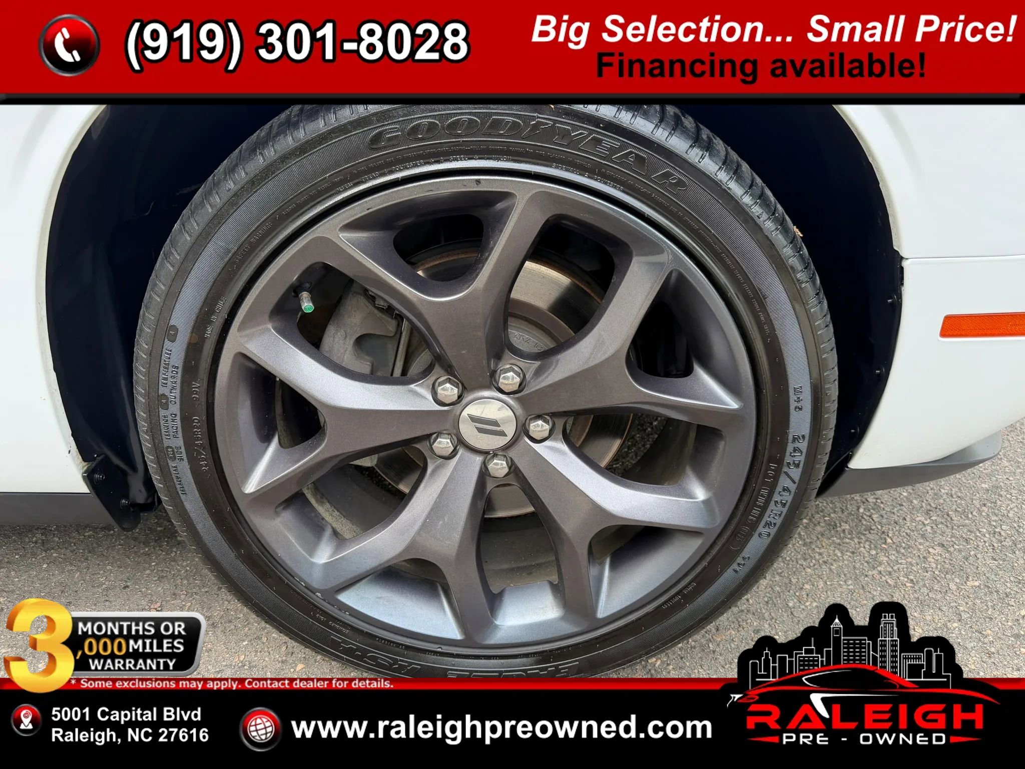 Used 2018 Dodge Challenger R/T Plus image 33