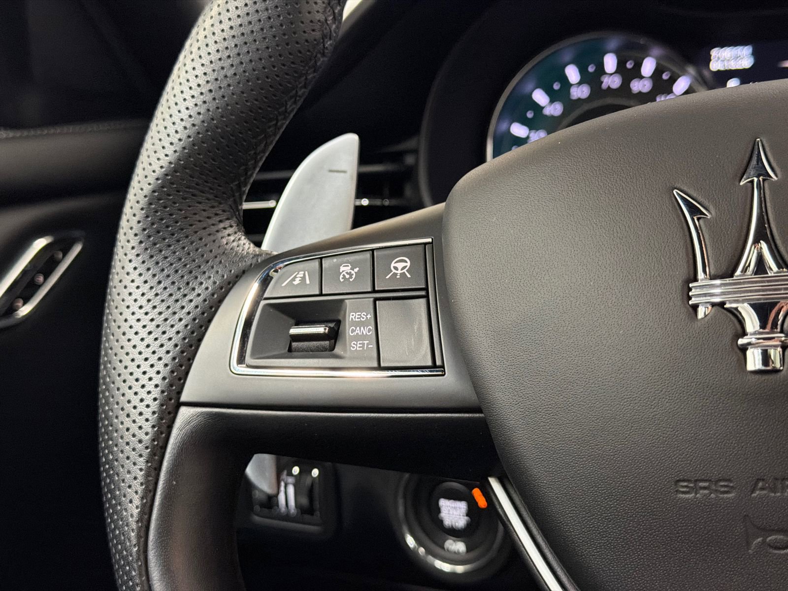 Used 2022 Maserati Quattroporte Modena image 23