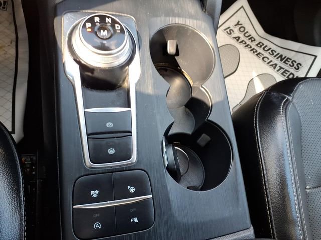 Certified 2020 Ford Escape Titanium image 24