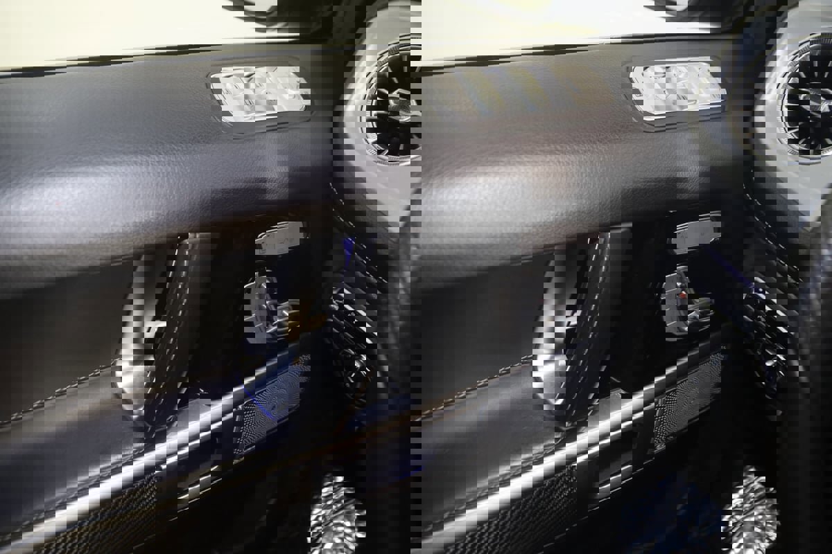 Used 2022 Mercedes-Benz G 550 image 34