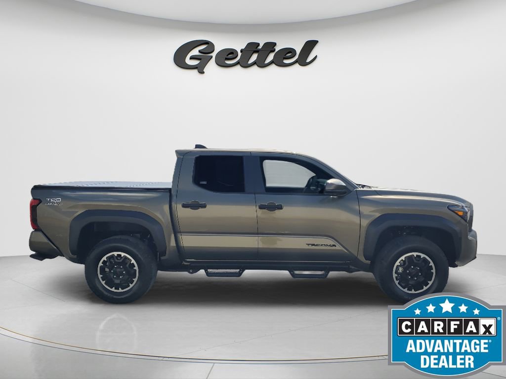 Used 2025 Toyota Tacoma TRD Off-Road image 3