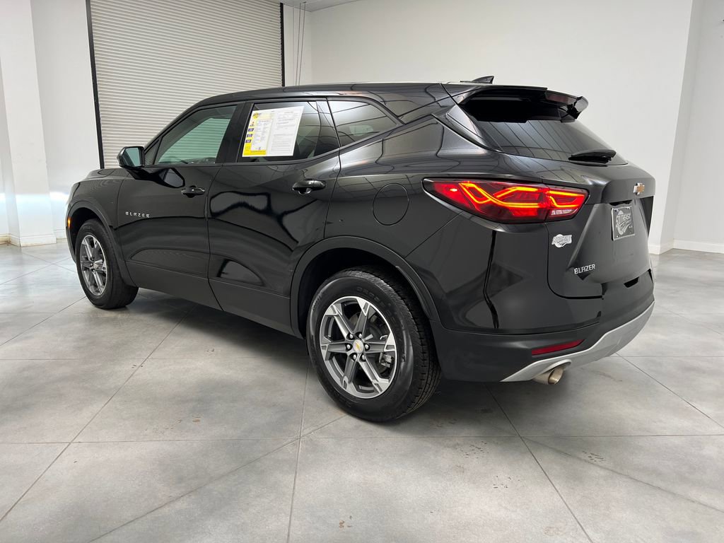 Used 2025 Chevrolet Blazer LT image 5