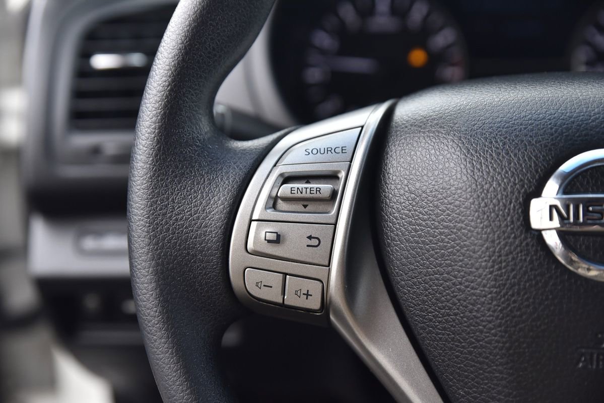 Used 2013 Nissan Altima 2.5 S image 17