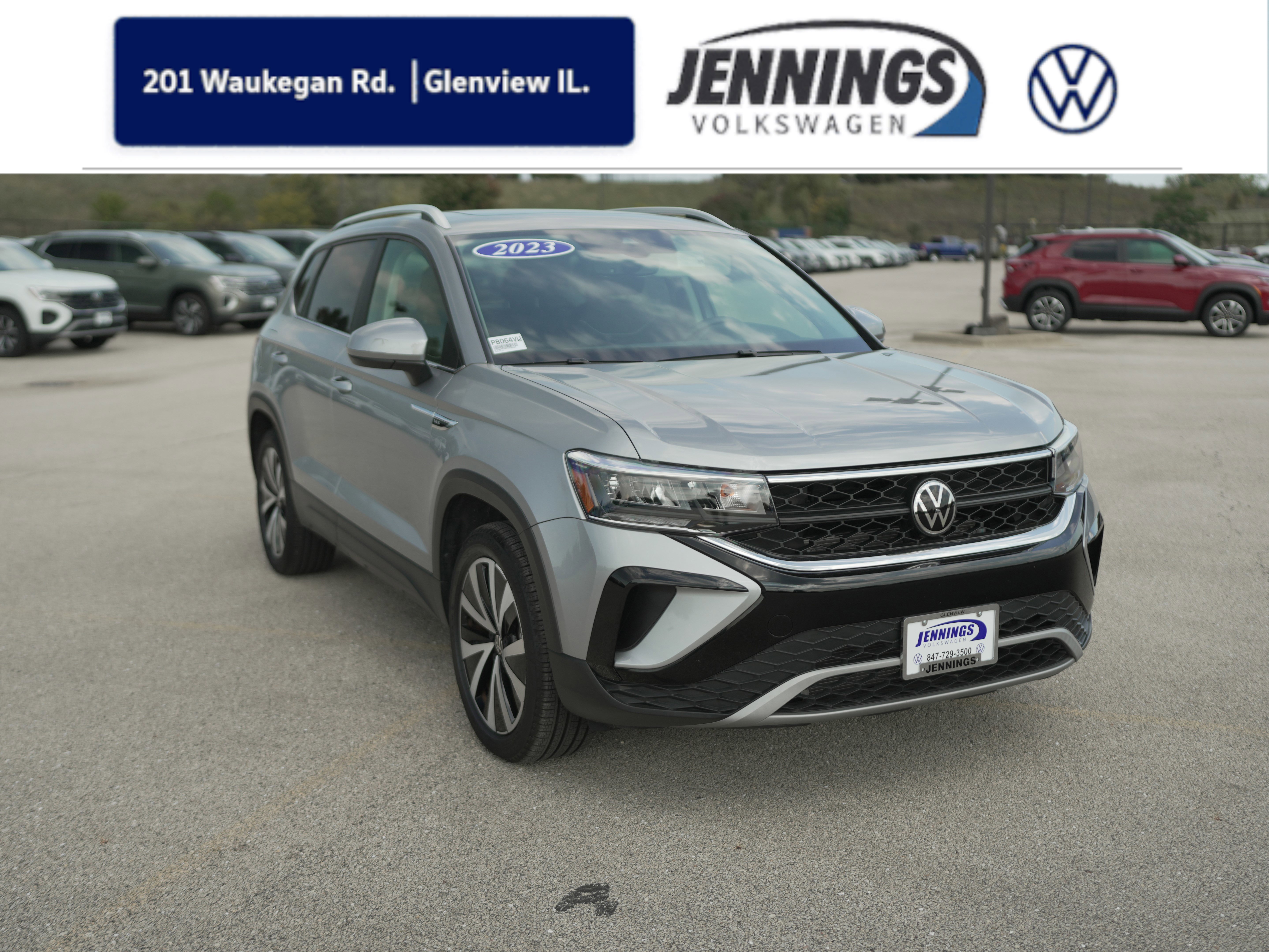 Used 2023 Volkswagen Taos SE w/ Panoramic Sunroof Package