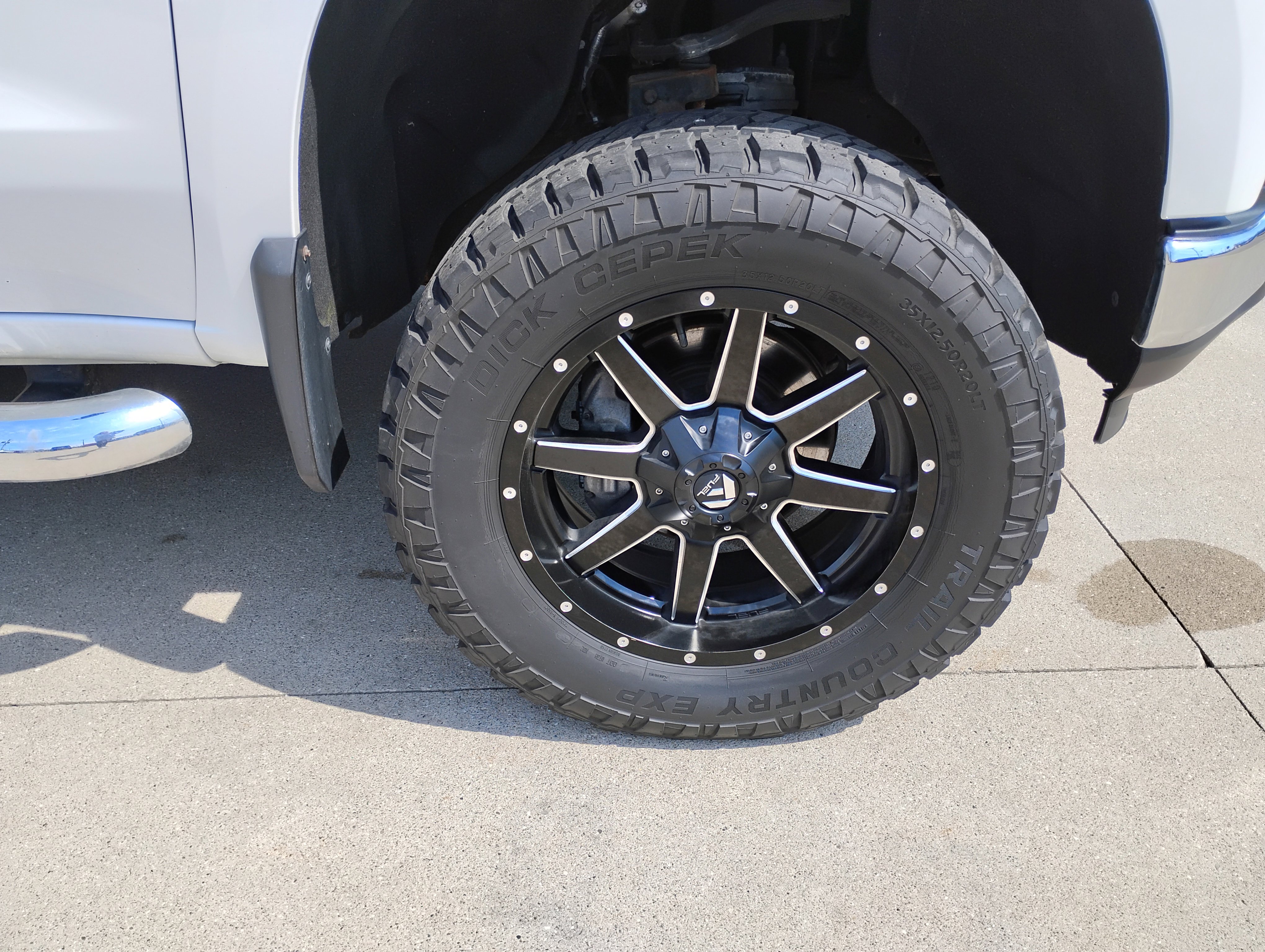 Used 2019 Chevrolet Silverado 1500 LT w/ All-Star Edition AWD/4WD image 25