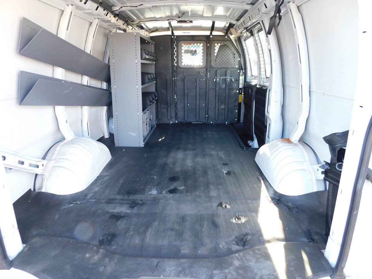 Used 2017 GMC Savana 2500 w/ All Terrain Package RWD image 18