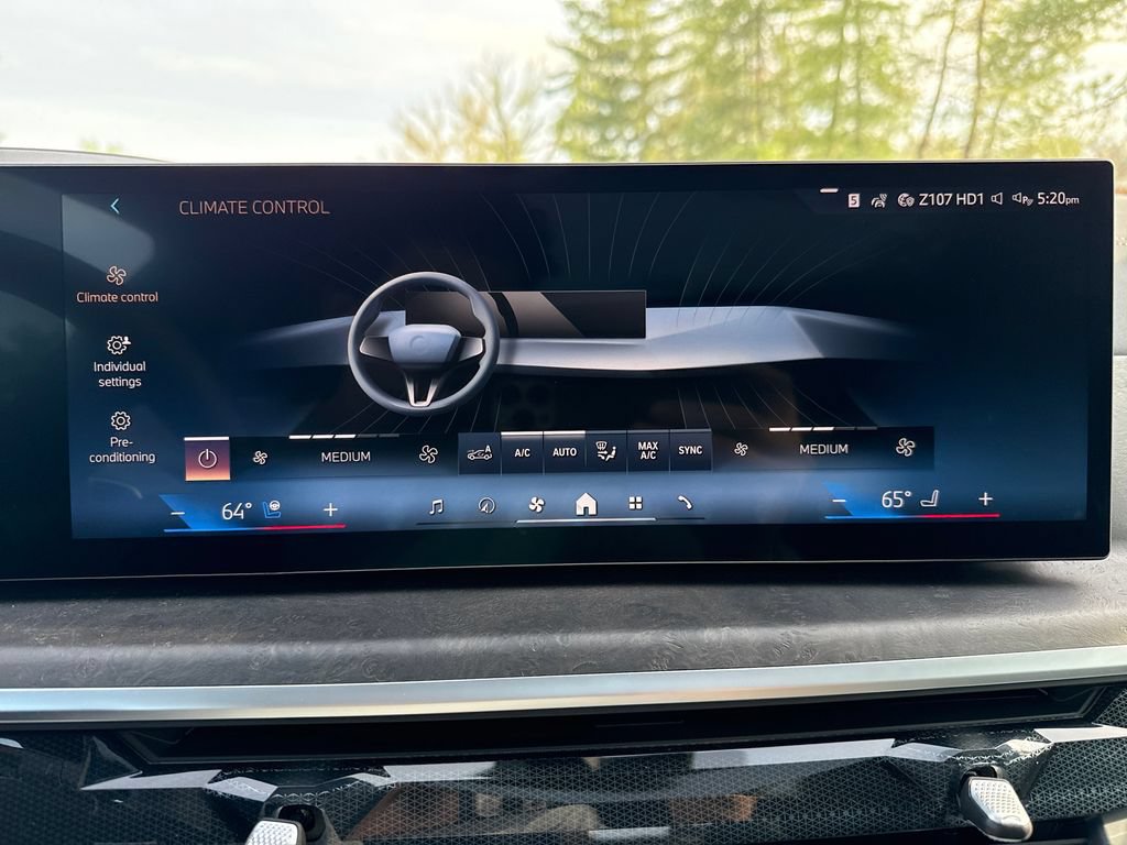 New 2026 BMW X7 xDrive40i AWD/4WD image 19