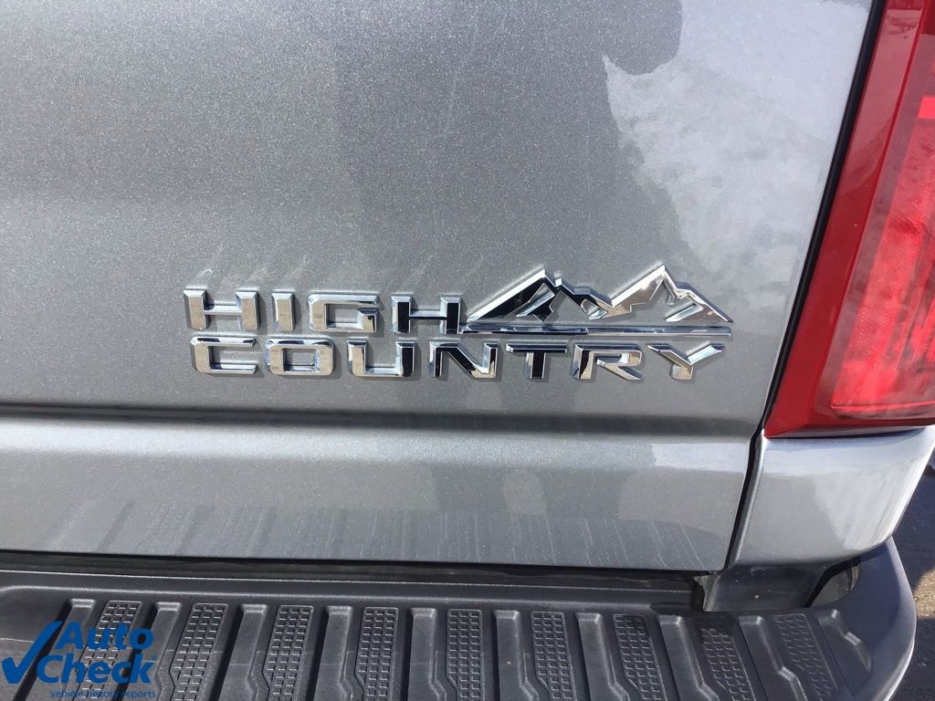 Used 2025 Chevrolet Silverado 3500 High Country w/ High Country Premium Package image 35