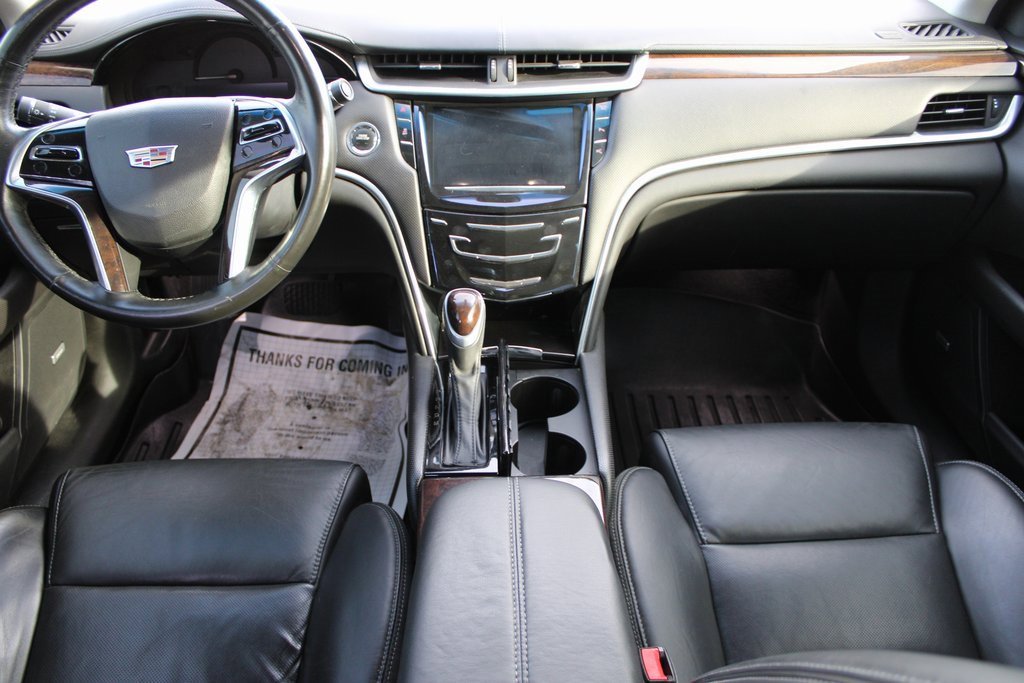 Used 2016 Cadillac XTS Luxury image 32