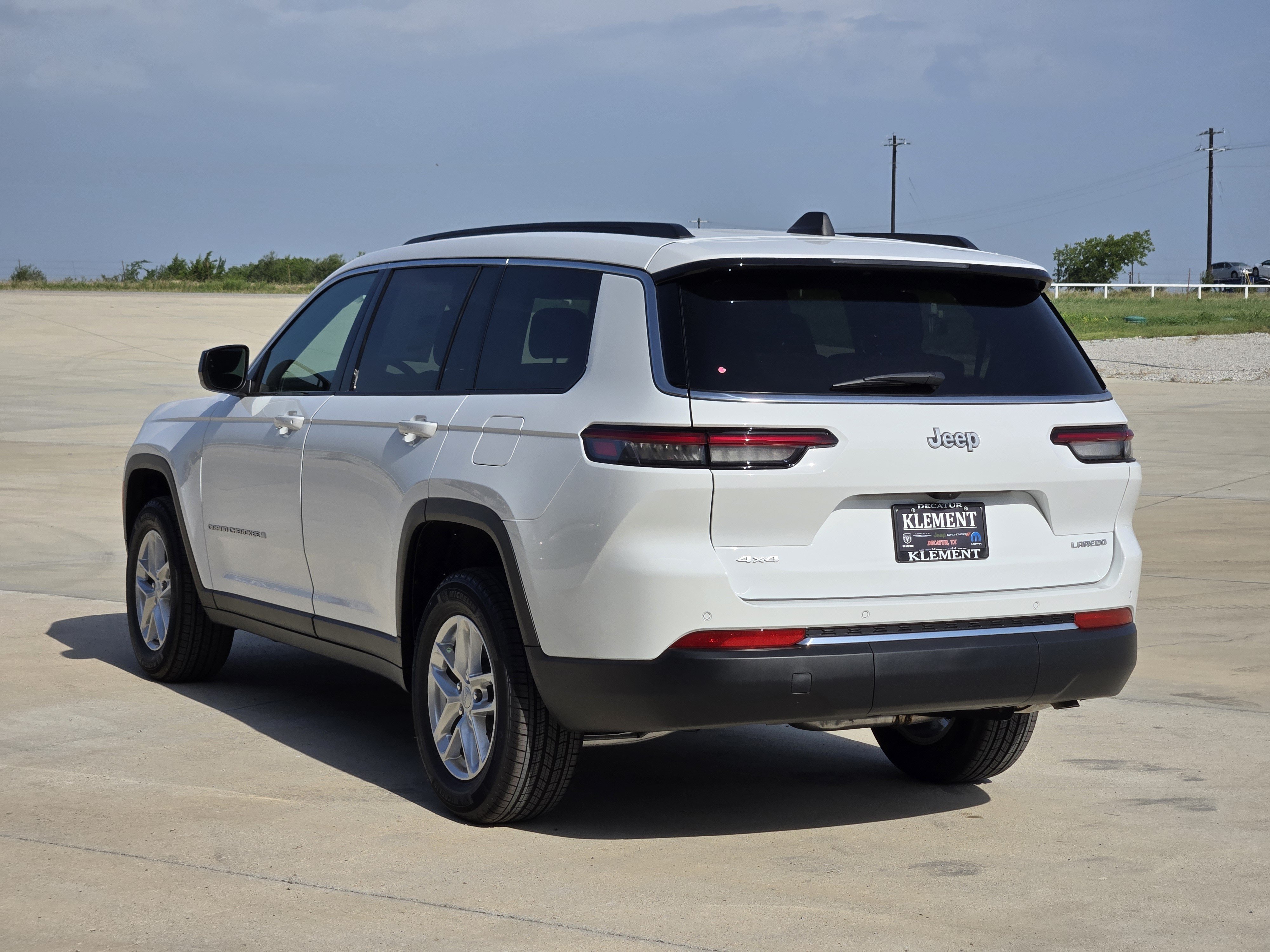 New 2026 Jeep Grand Cherokee L Laredo AWD/4WD image 4
