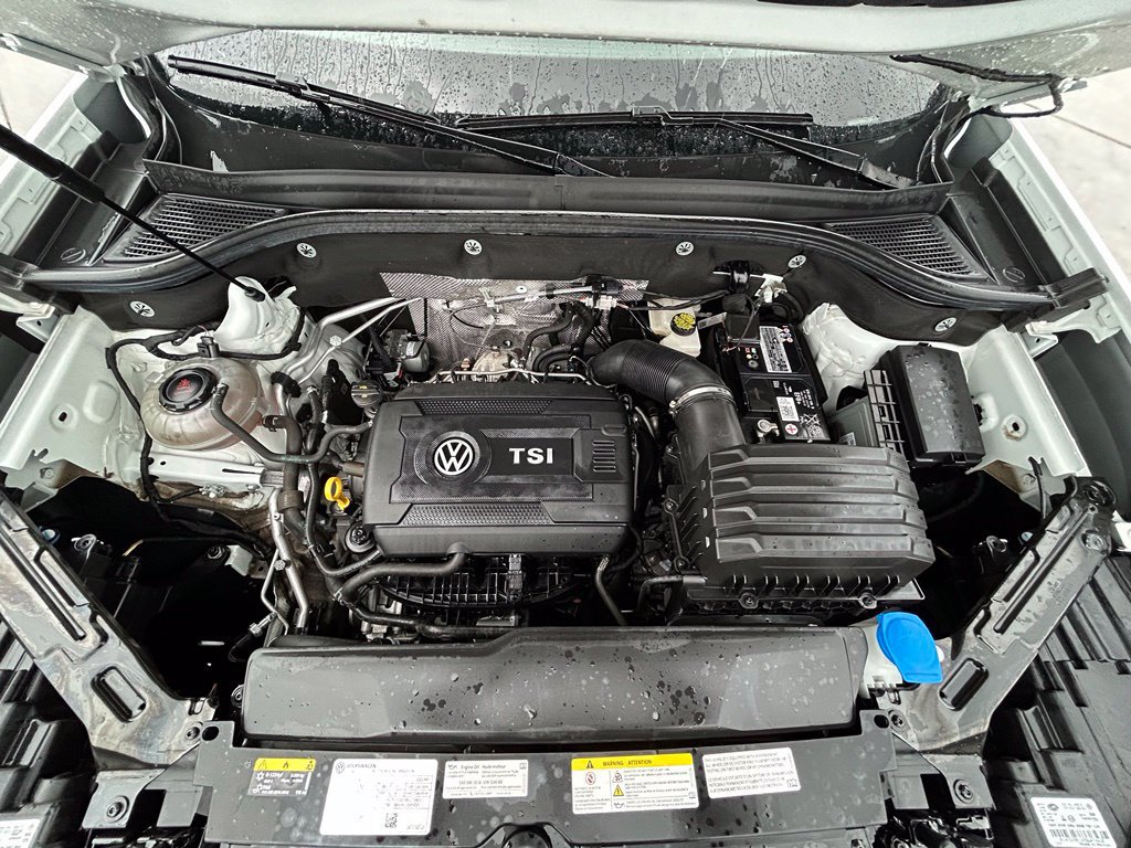 Used 2022 Volkswagen Atlas Cross Sport SE AWD/4WD image 33