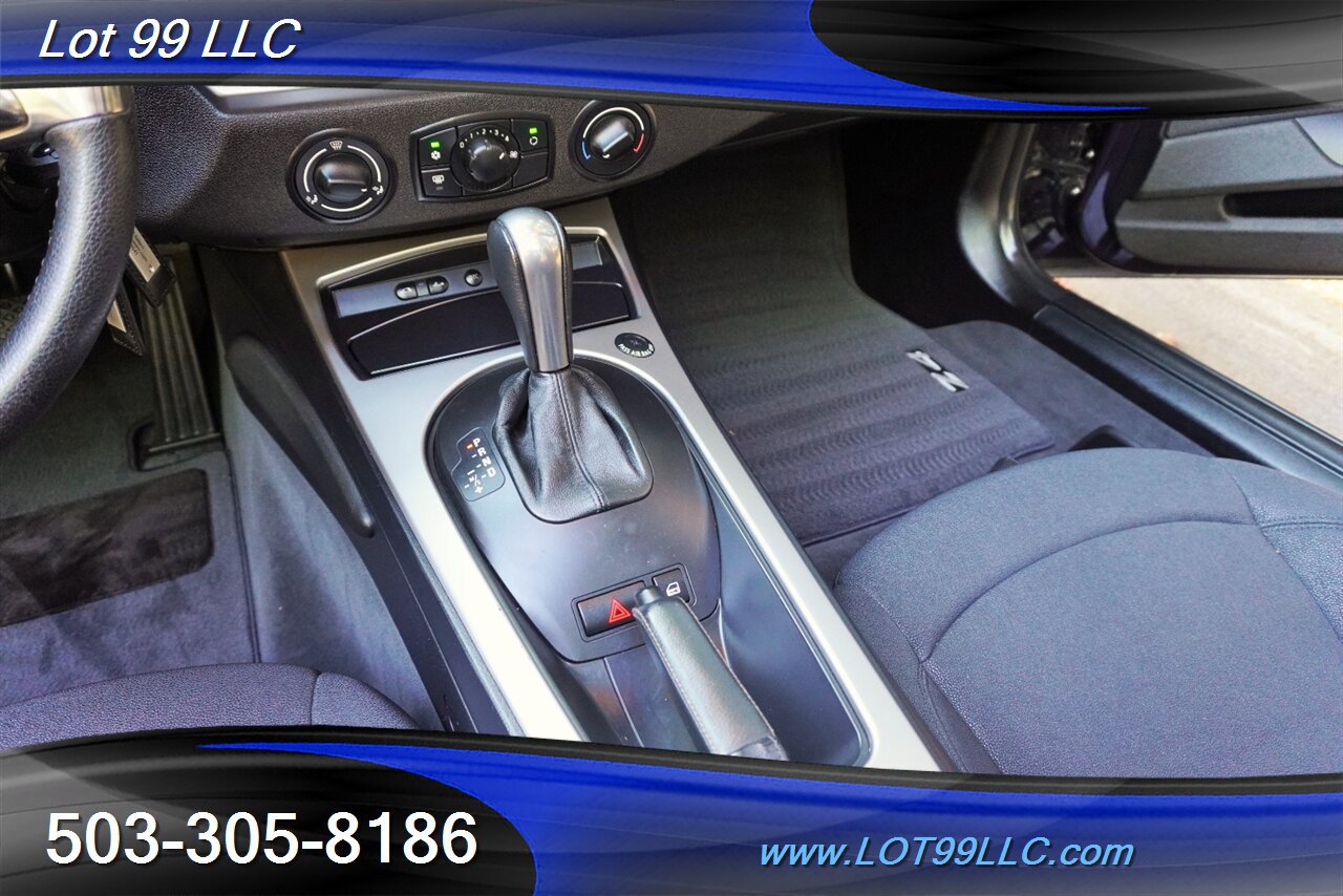 Used 2008 BMW Z4 3.0i RWD image 18
