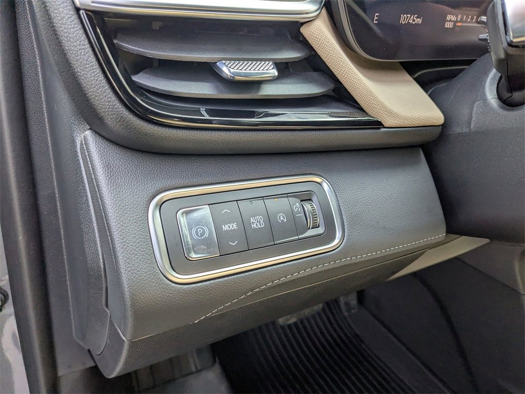 Certified 2025 Buick Enclave Preferred w/ Power Package image 15